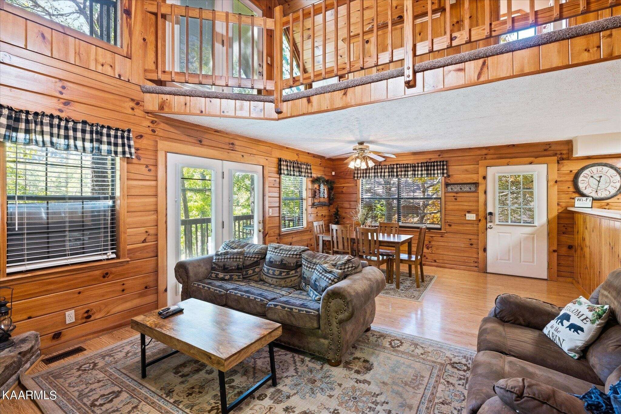 Sevierville, TN 37862,1656 Raccoon Den Way