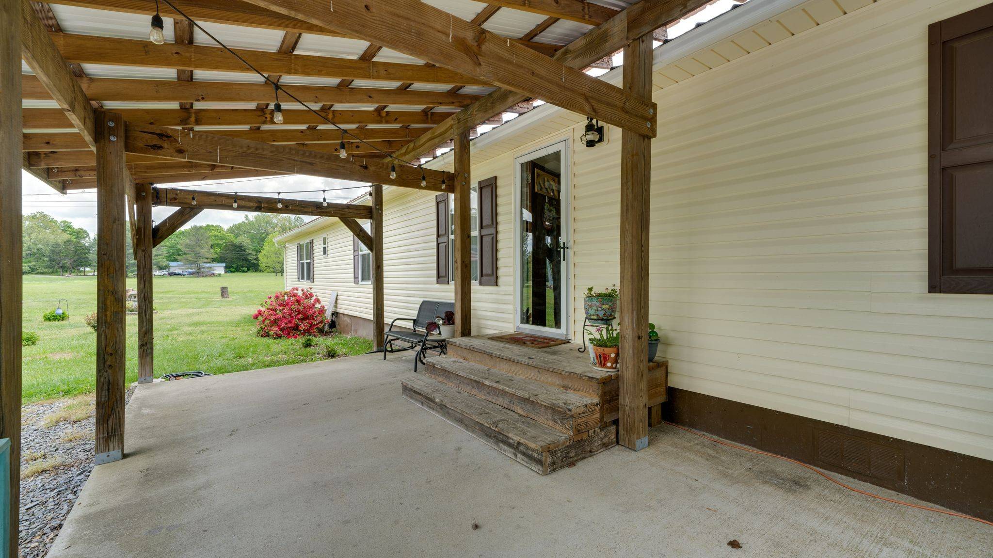 Chapmansboro, TN 37035,1991 Mosley Ferry Rd