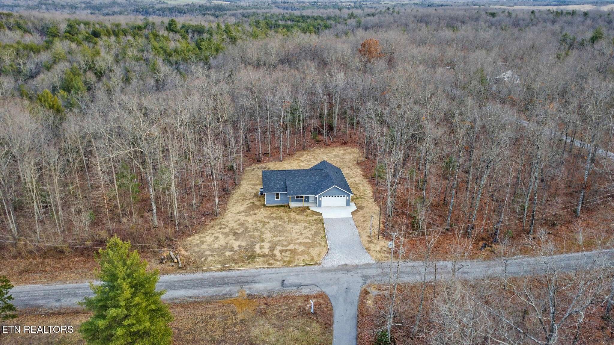 Jamestown, TN 38556,181 Jay Loop
