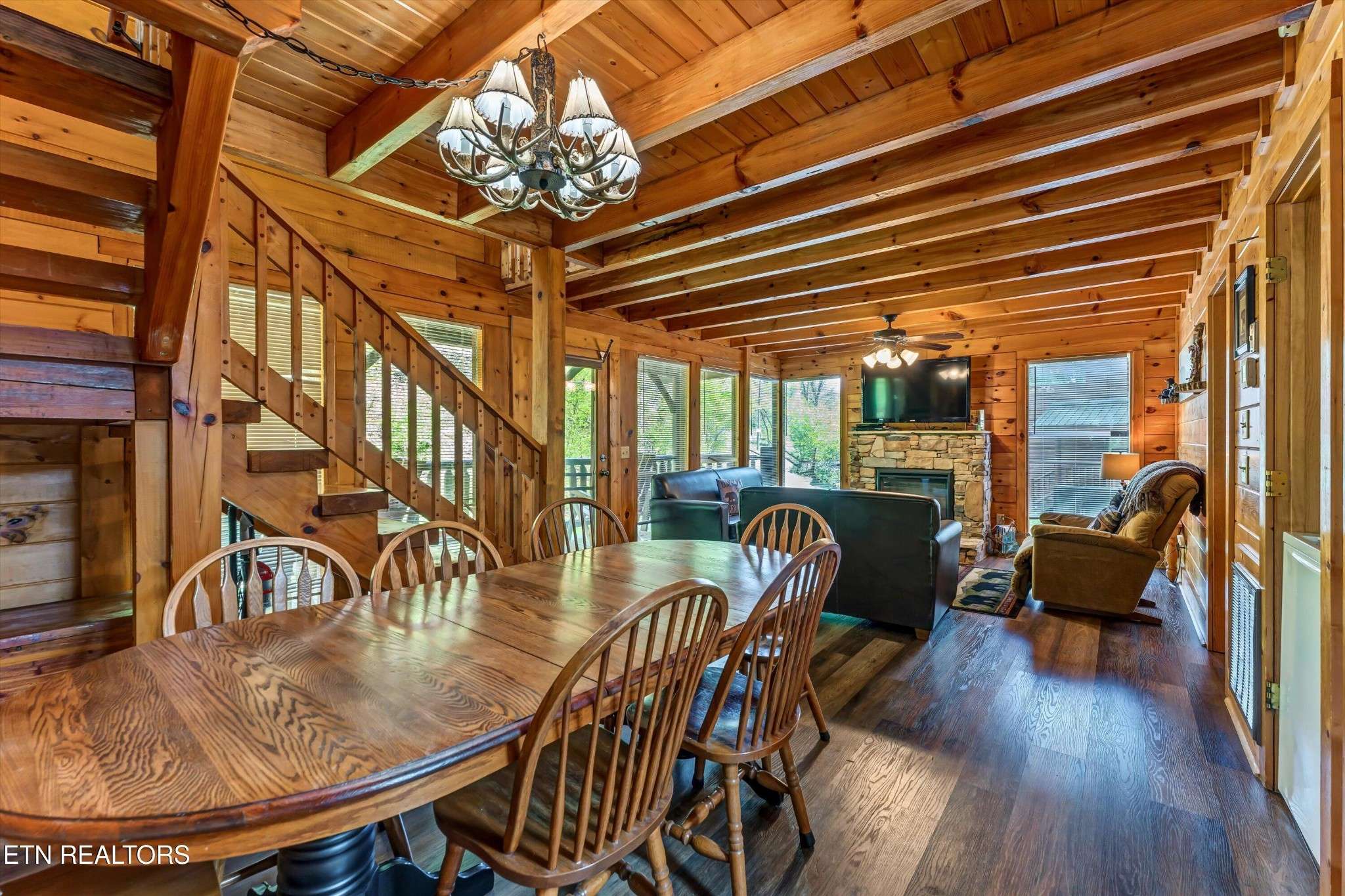 Pigeon Forge, TN 37863,335 Caney Creek Rd