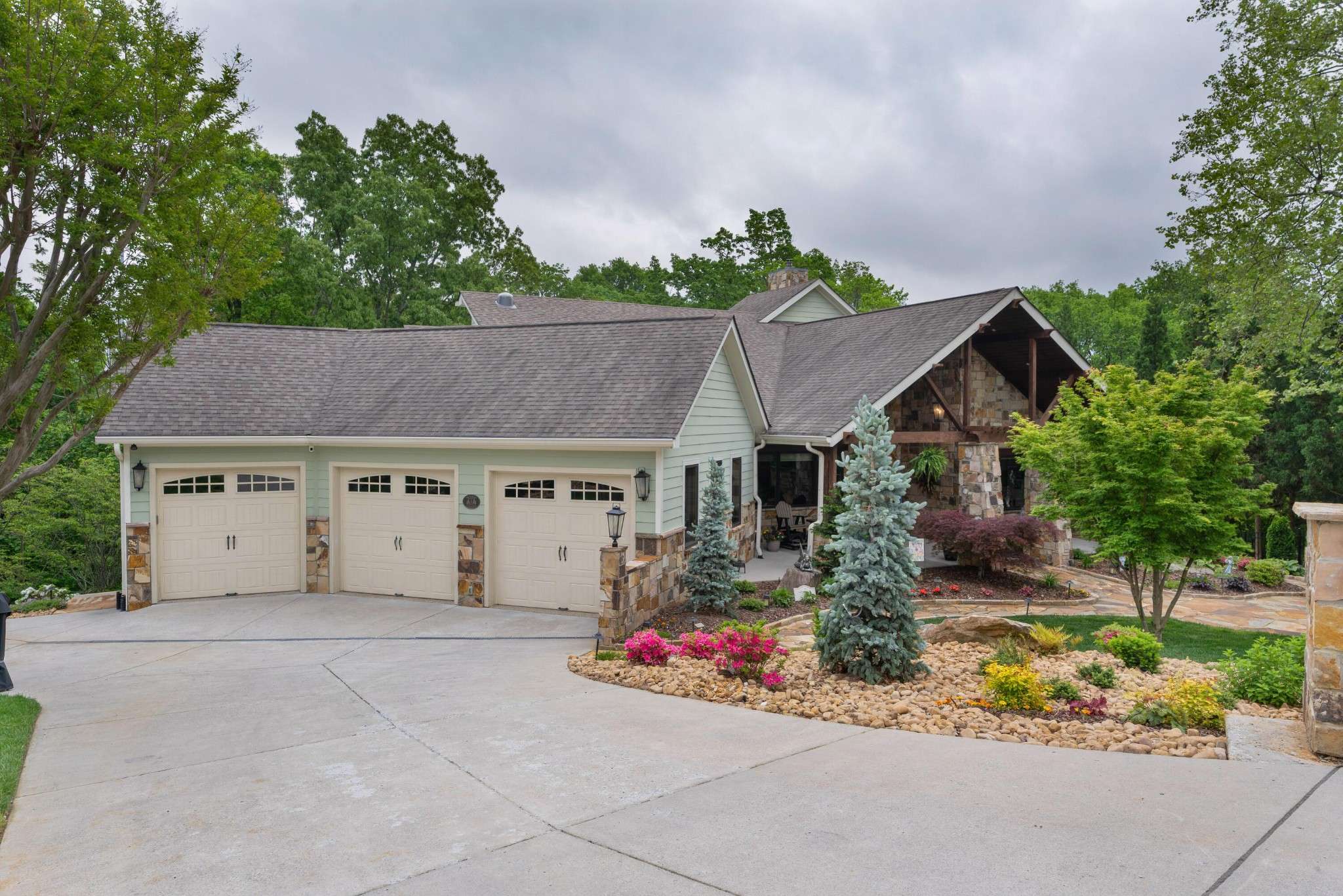 Lookout Mountain, TN 37350,125 Fleetwood Drive