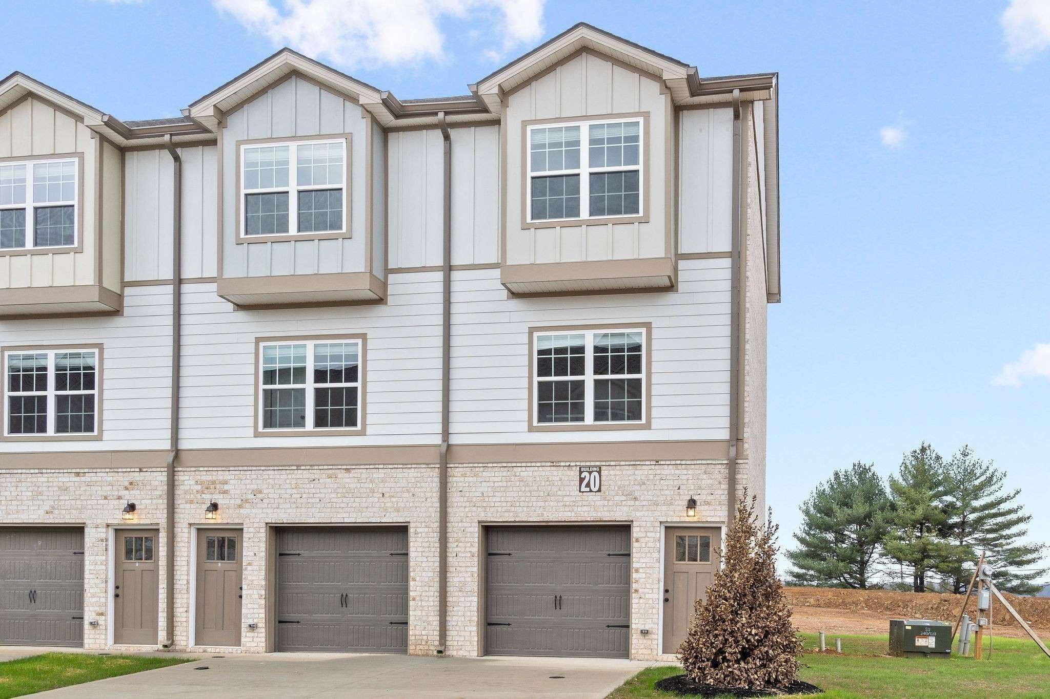Clarksville, TN 37042,3350 Allen Rd #21 B