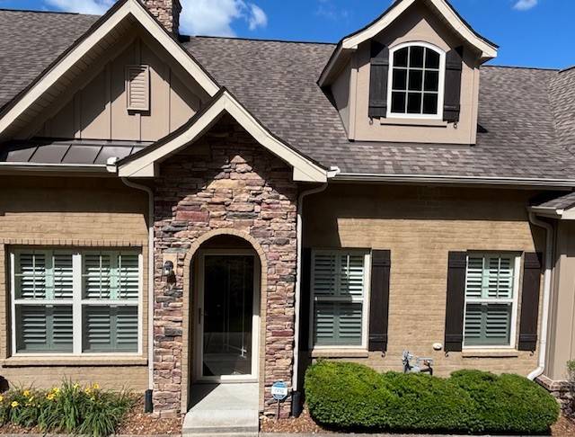 Goodlettsville, TN 37072,100 Placid Grove Ln #2002