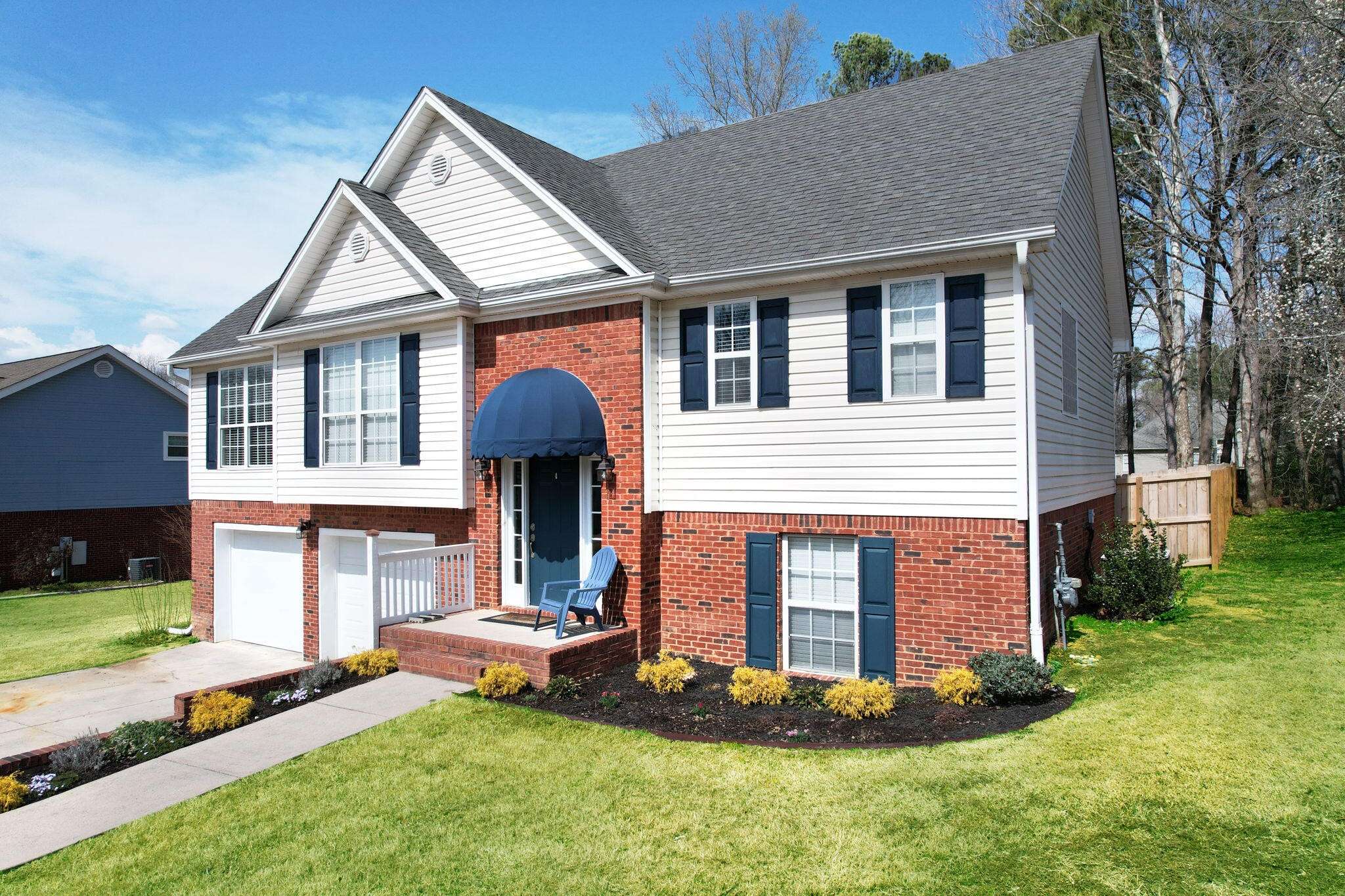 Chattanooga, TN 37421,8581 Flowerdale Drive