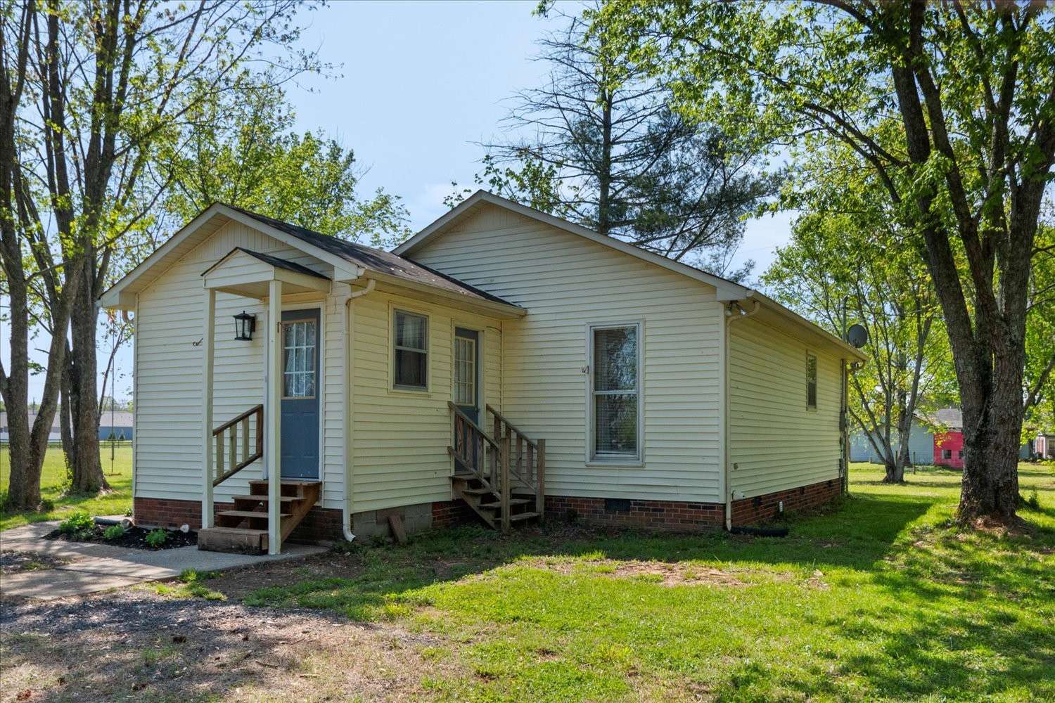 Lewisburg, TN 37091,1712 Franklin Pike