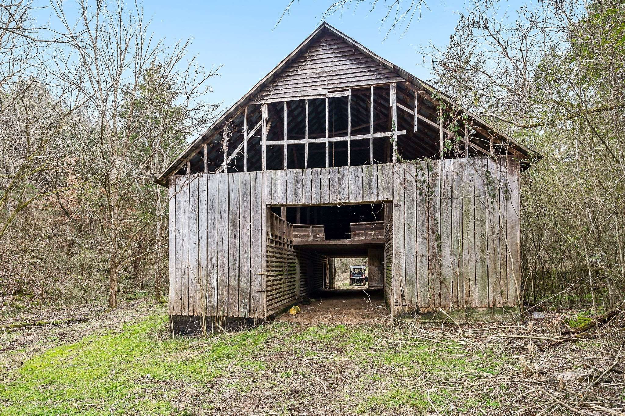Hickman, TN 38567,584 Lancaster Hwy