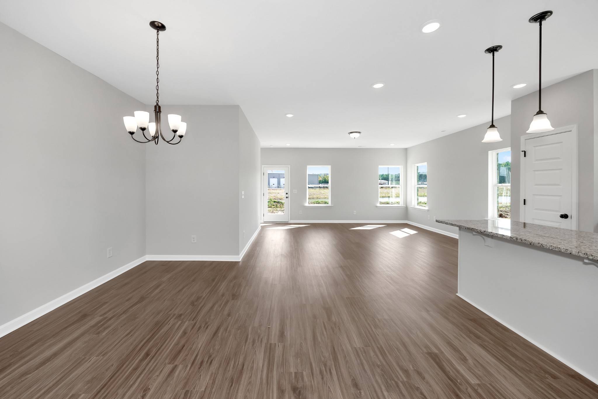 White House, TN 37188,1045 Southerlynn Dr