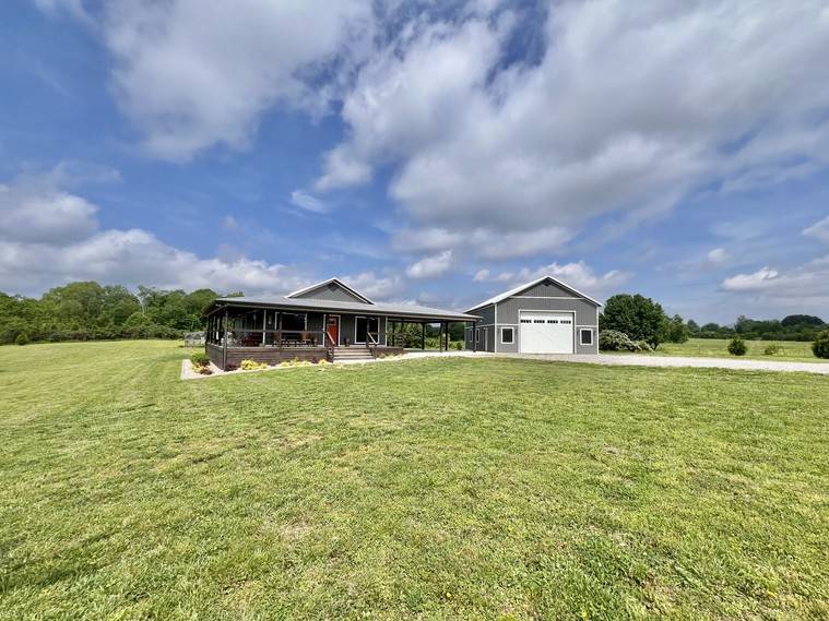 Lawrenceburg, TN 38464,149 Gore Rd