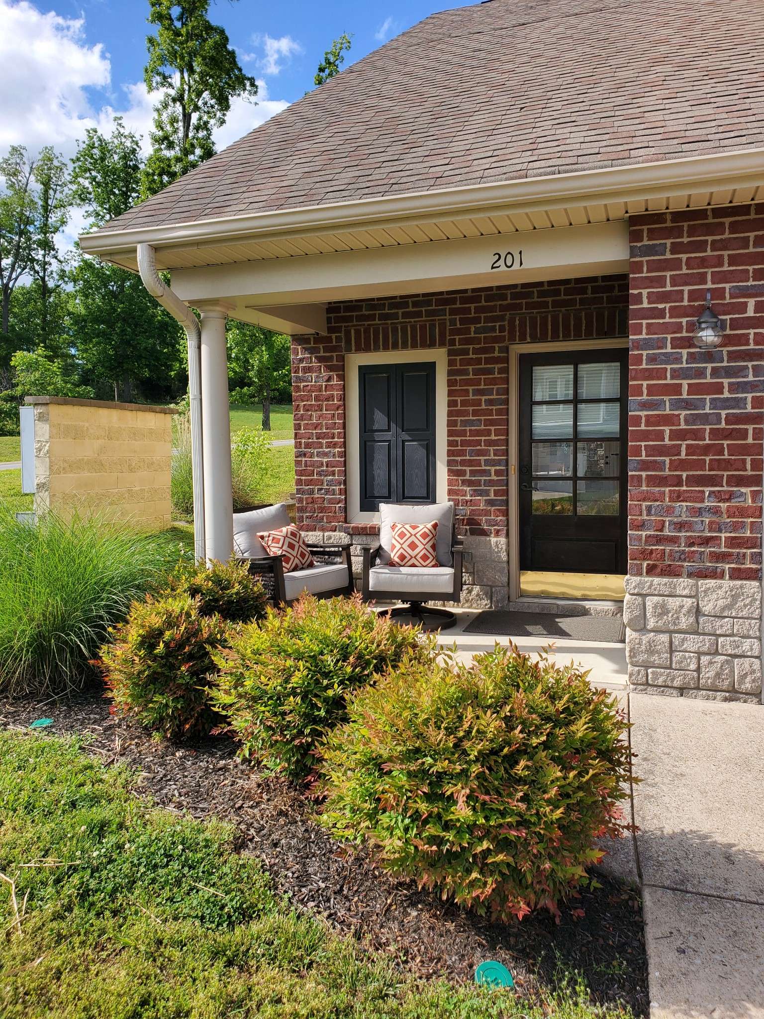 Dickson, TN 37055,201 Birdie Ct
