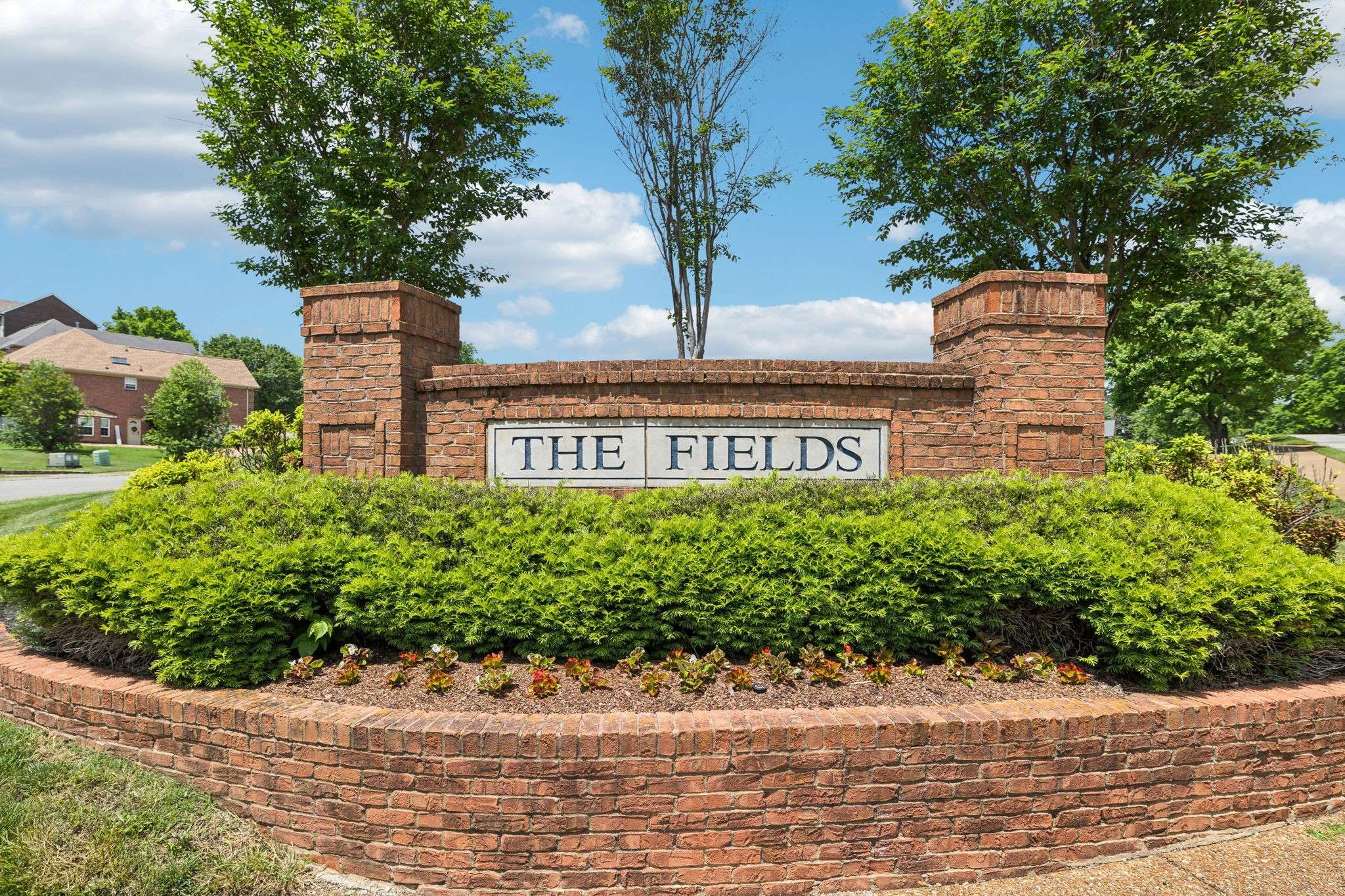Hendersonville, TN 37075,141 Fieldcrest Cir