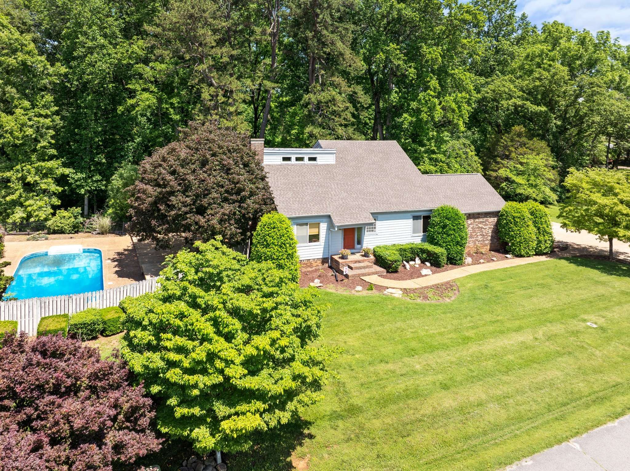 Winchester, TN 37398,144 Wood Bluff Rd