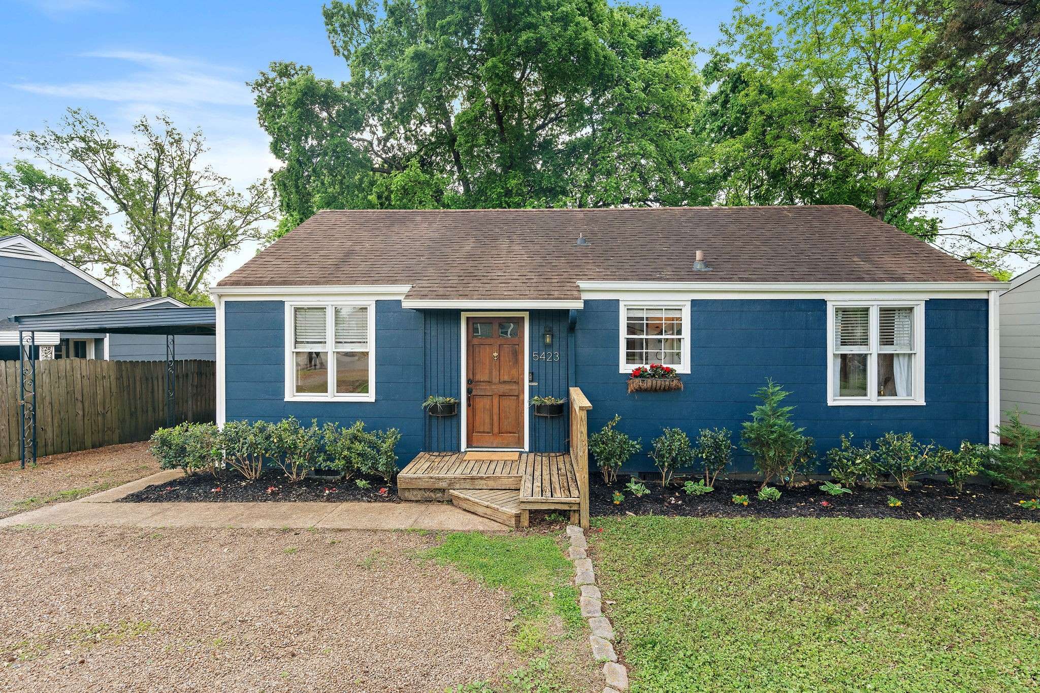 Nashville, TN 37209,5423 Knob Rd