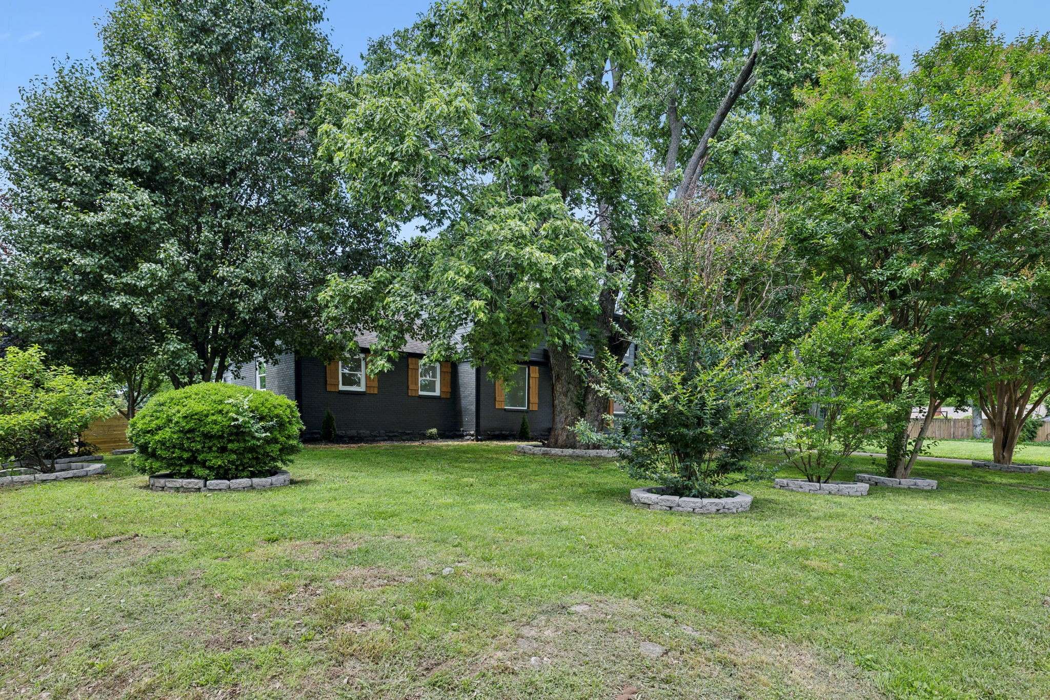Nashville, TN 37216,1606 Stratford Ave