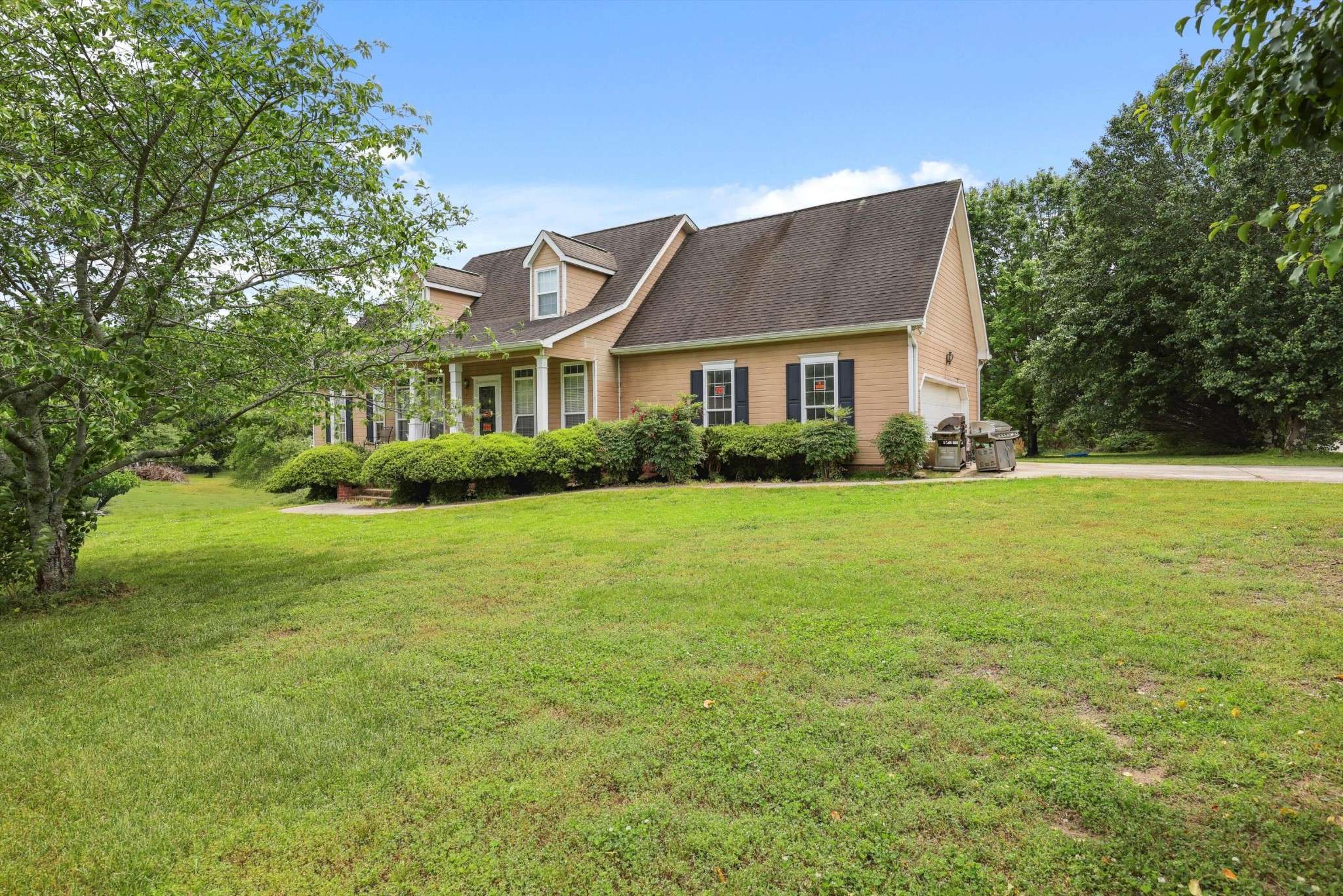 La Fayette, GA 30728,101 Golden Oaks Drive