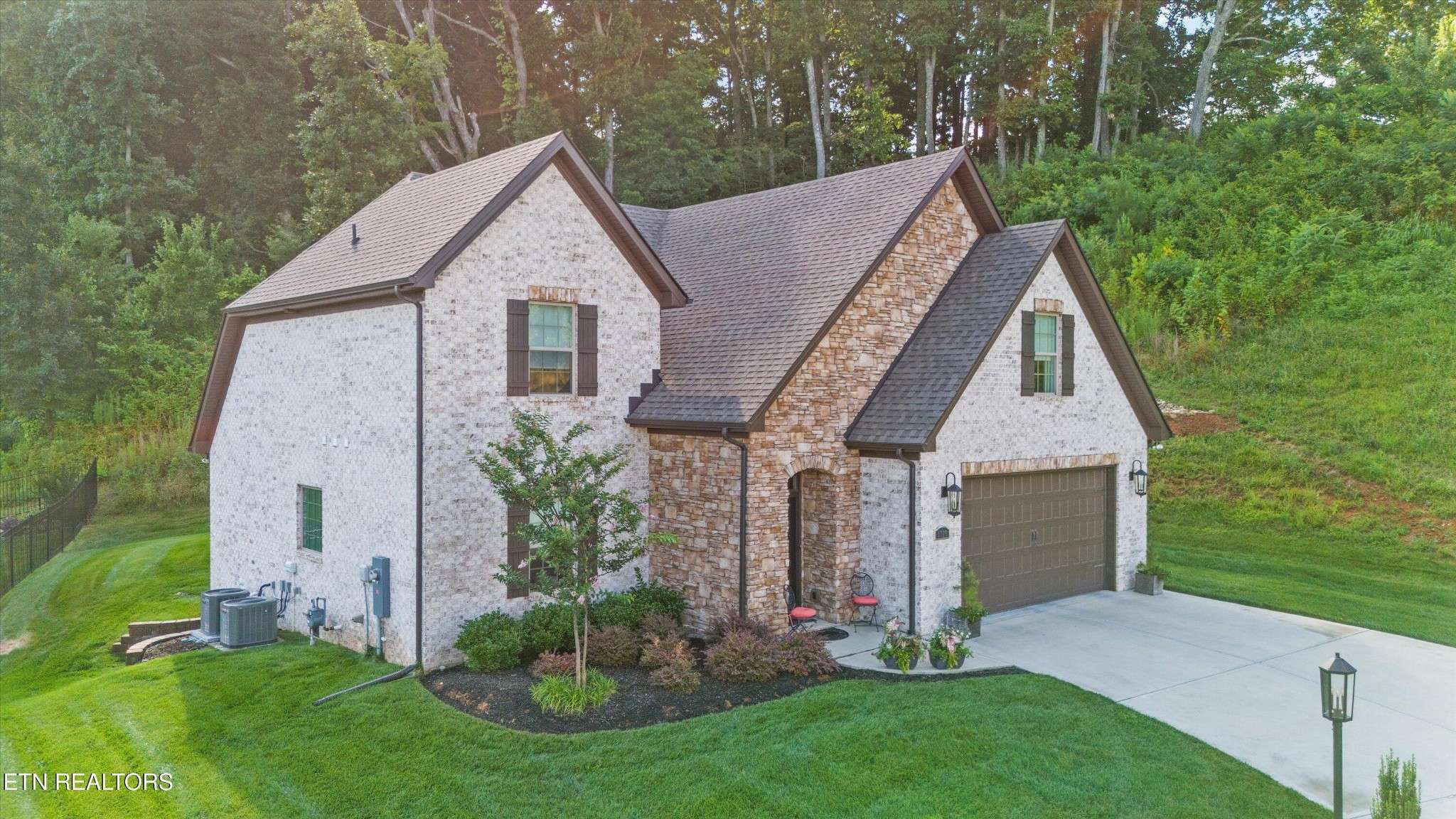Knoxville, TN 37923,1116 Westland Creek Blvd