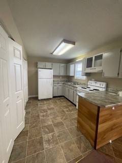 Oak Grove, KY 42262,298 Thompsonville Ln #702
