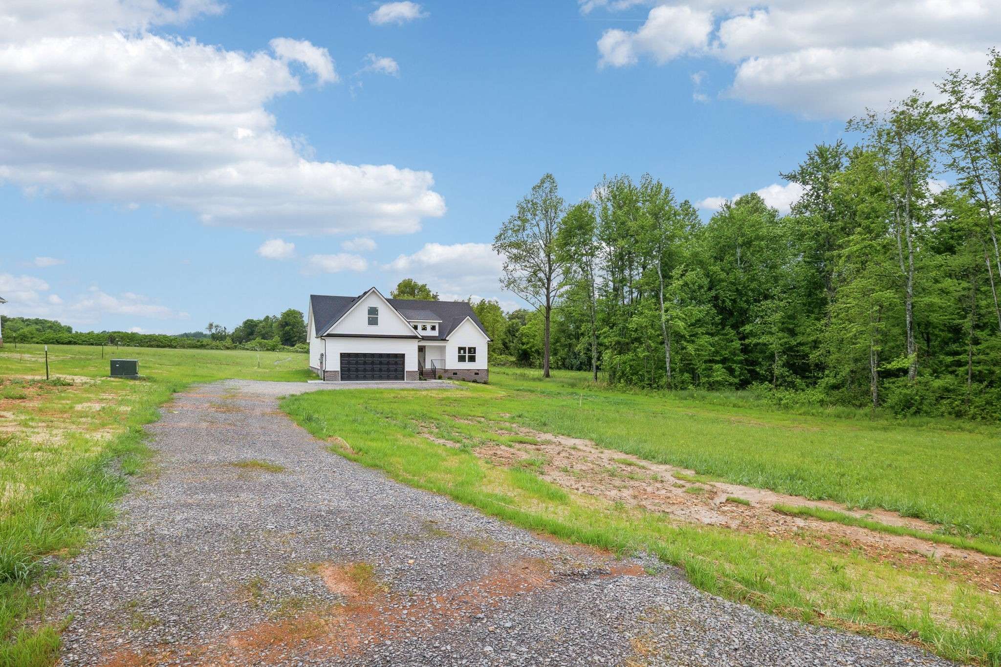 Woodbury, TN 37190,5004 Jim Cummings Hwy