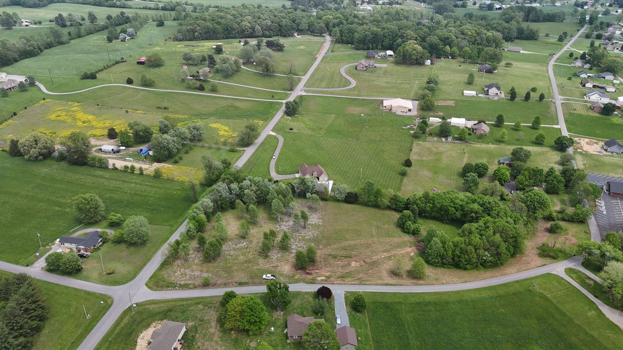 Lafayette, TN 37083,1 Waltons Chapel Road