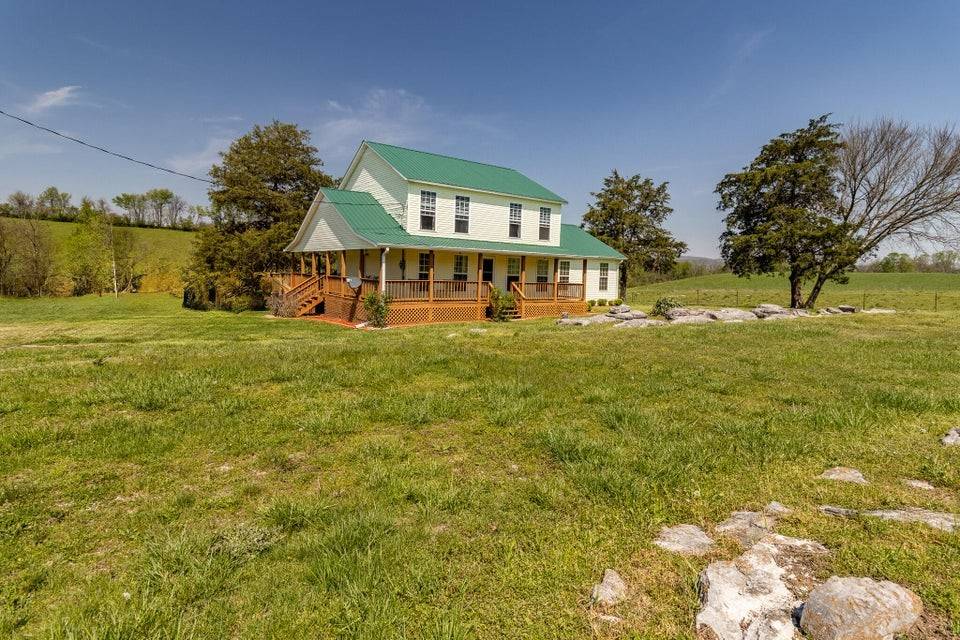 Pikeville, TN 37367,7511 Upper East Valley Rd