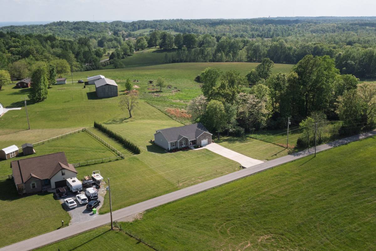 Portland, TN 37148,221 Northup Rd