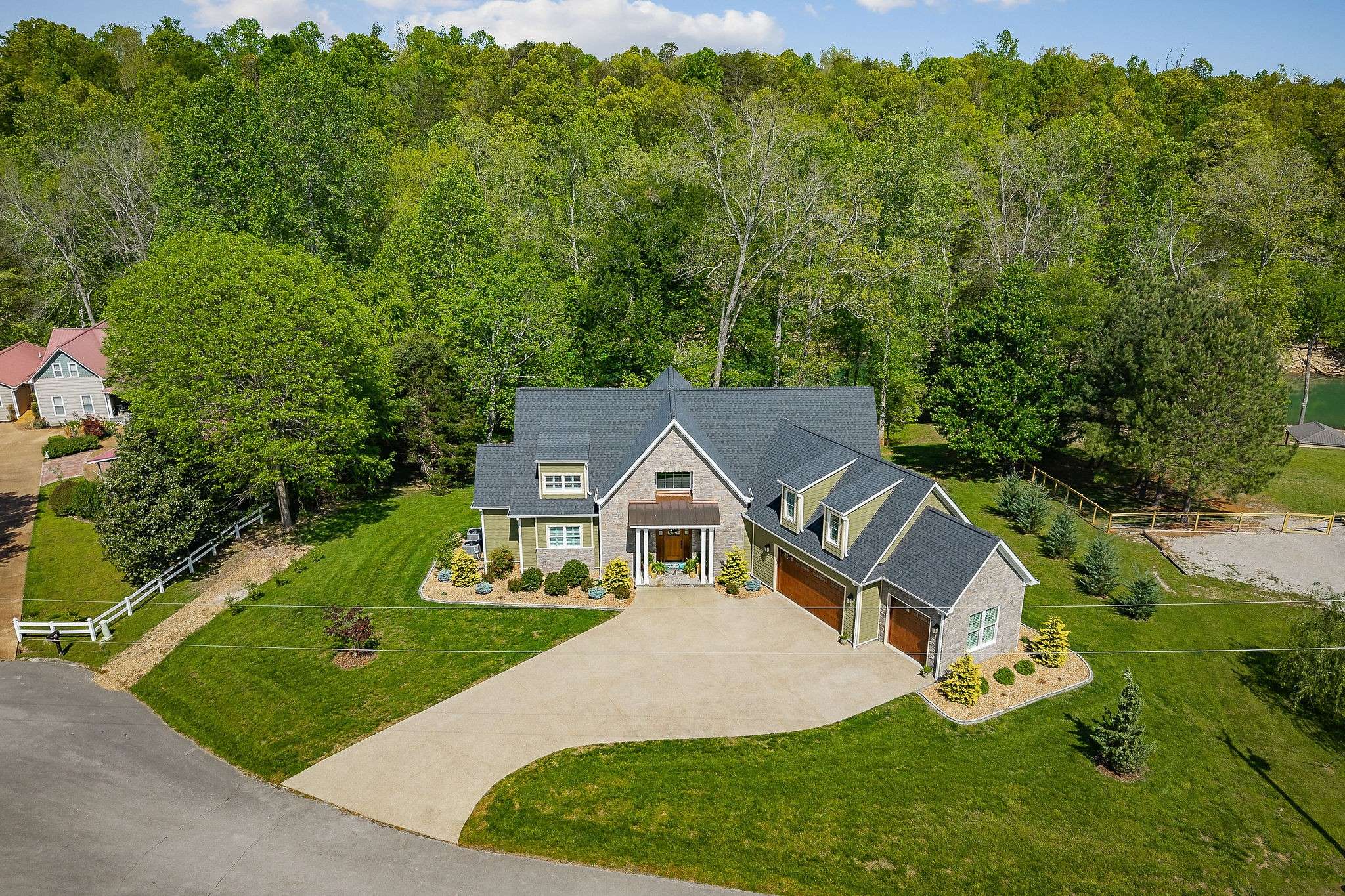 Rock Island, TN 38581,17 Admiral Ln