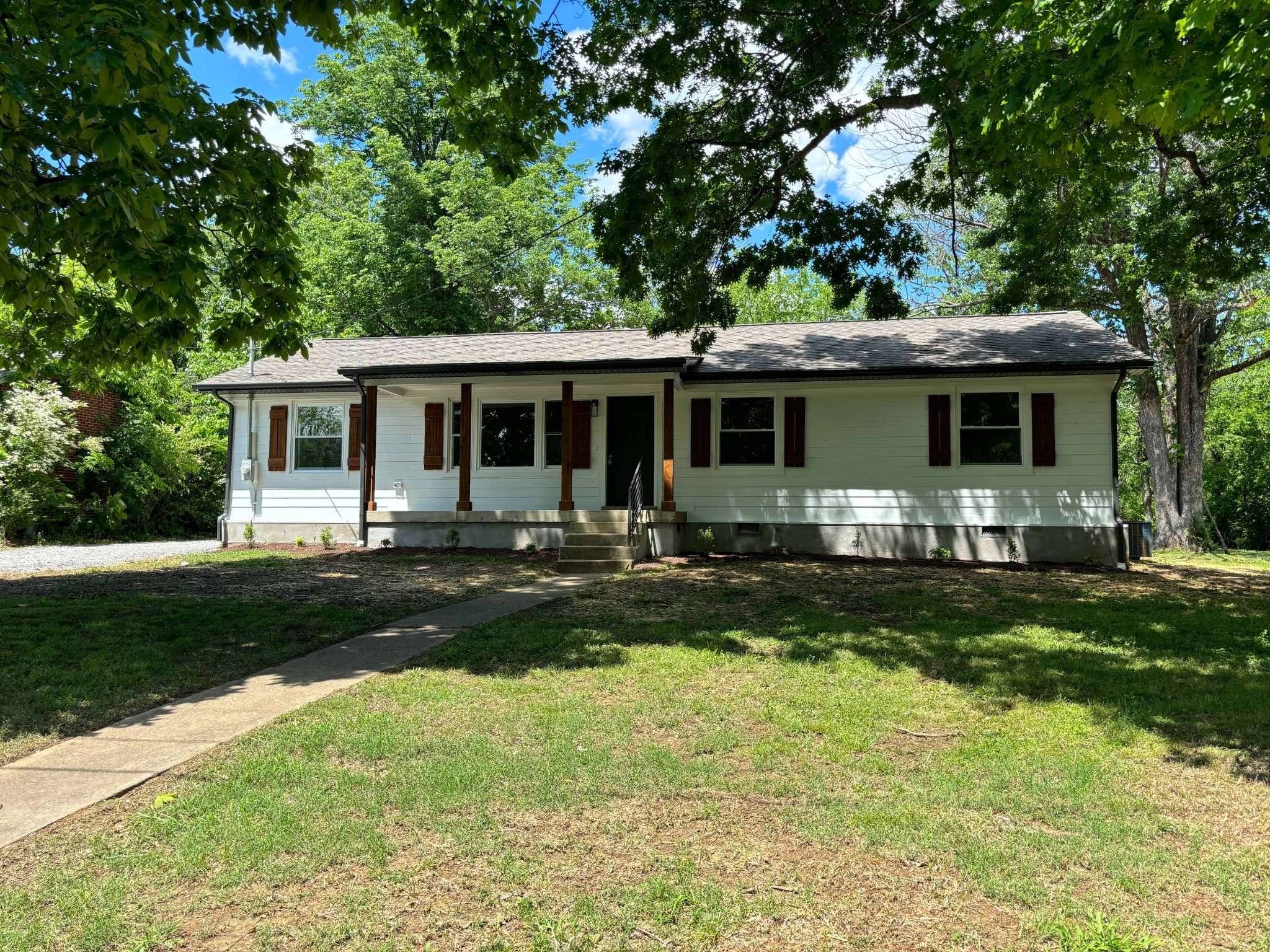 Lewisburg, TN 37091,1348 Monroe St