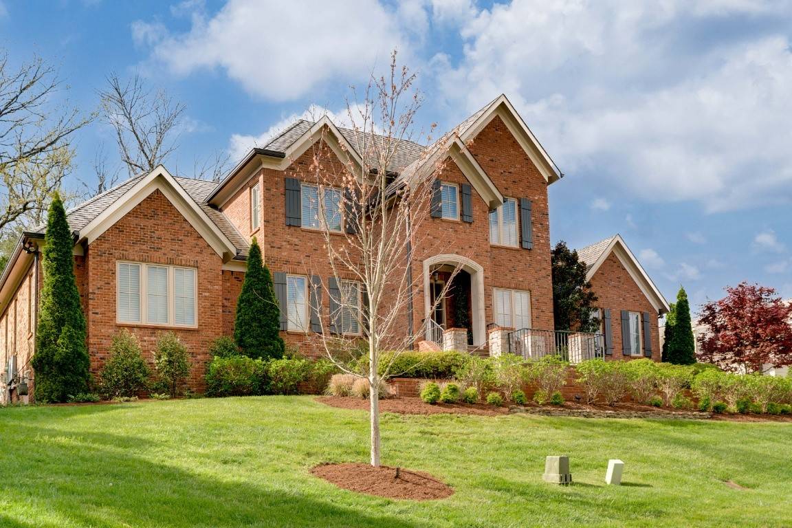 Brentwood, TN 37027,922 Dorset Dr