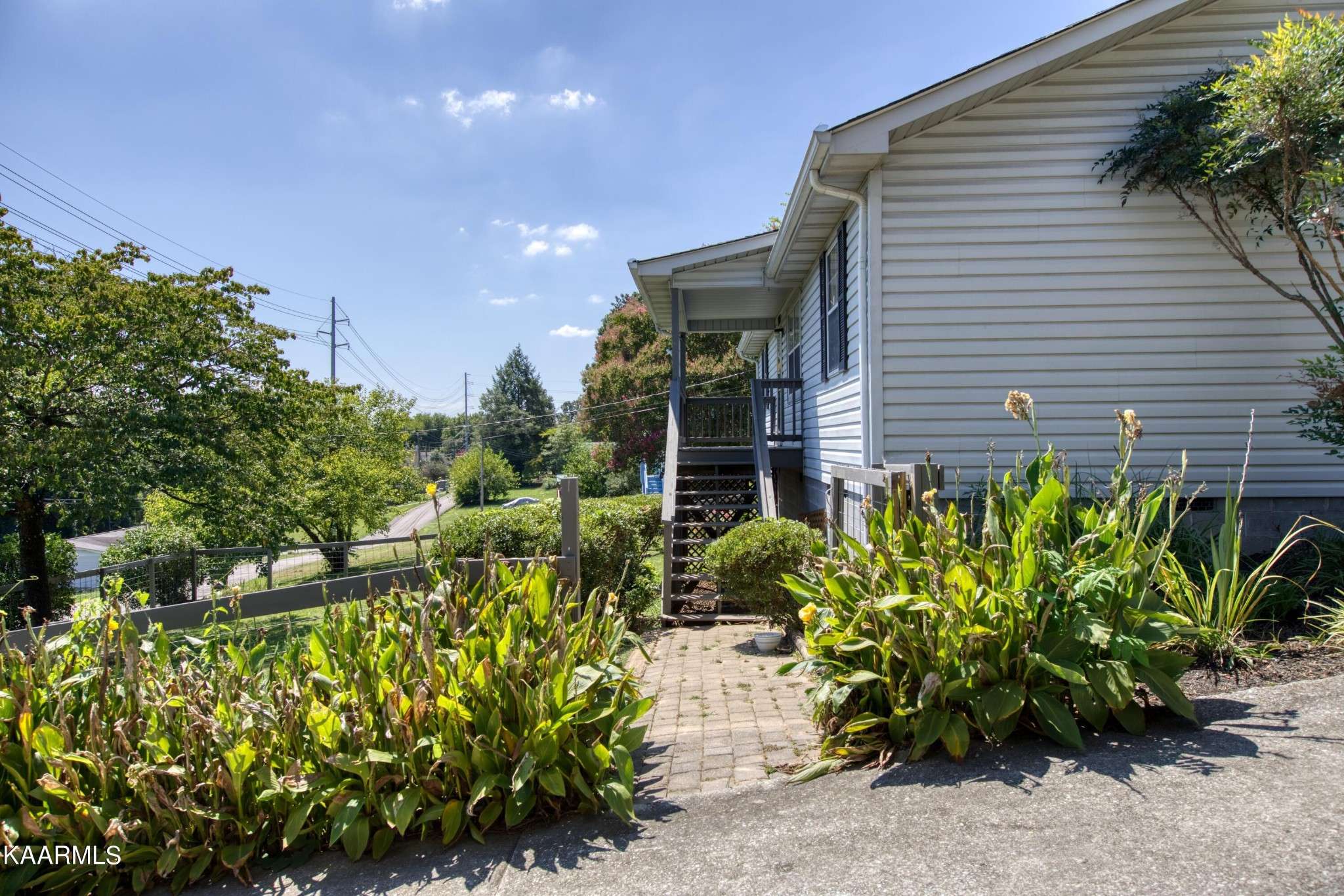Knoxville, TN 37921,5013 Woodglen Drive