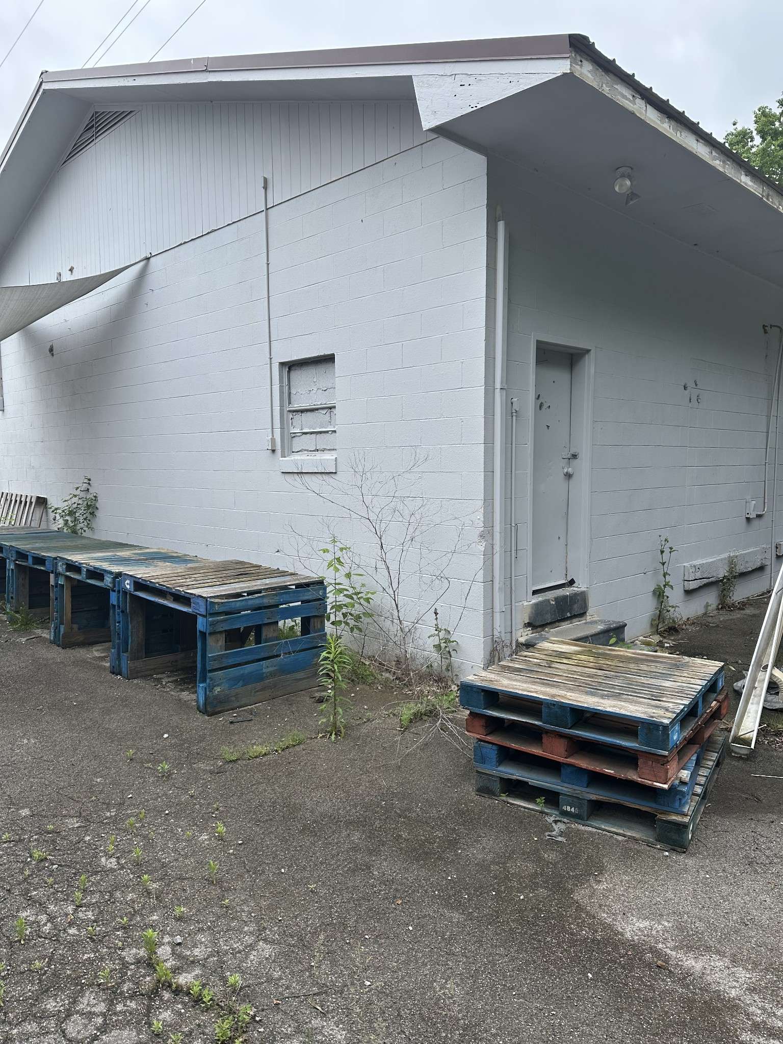 Fayetteville, TN 37334,124 Shelbyville Hwy