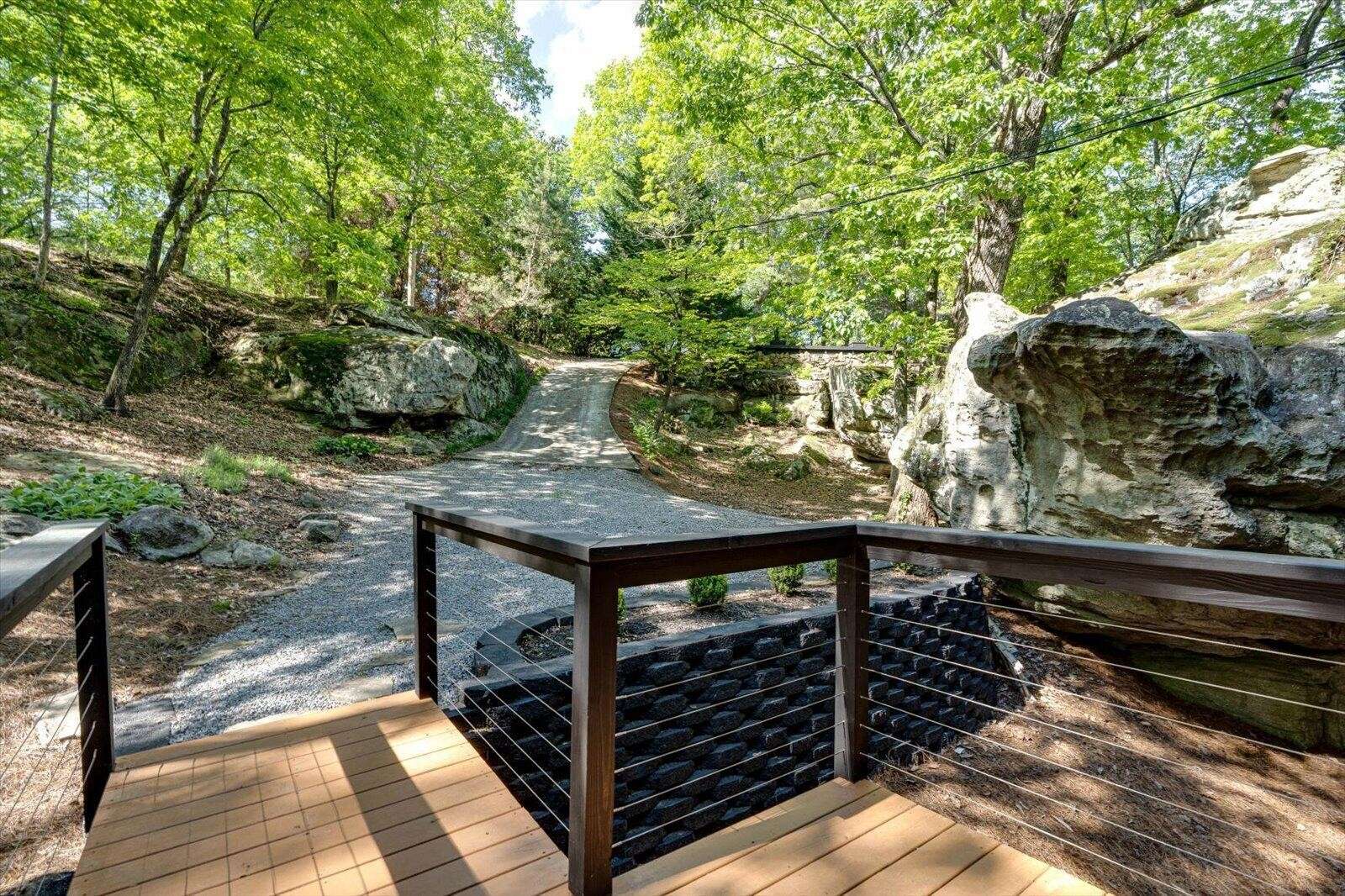 Lookout Mountain, TN 37350,314 Fairy Trail