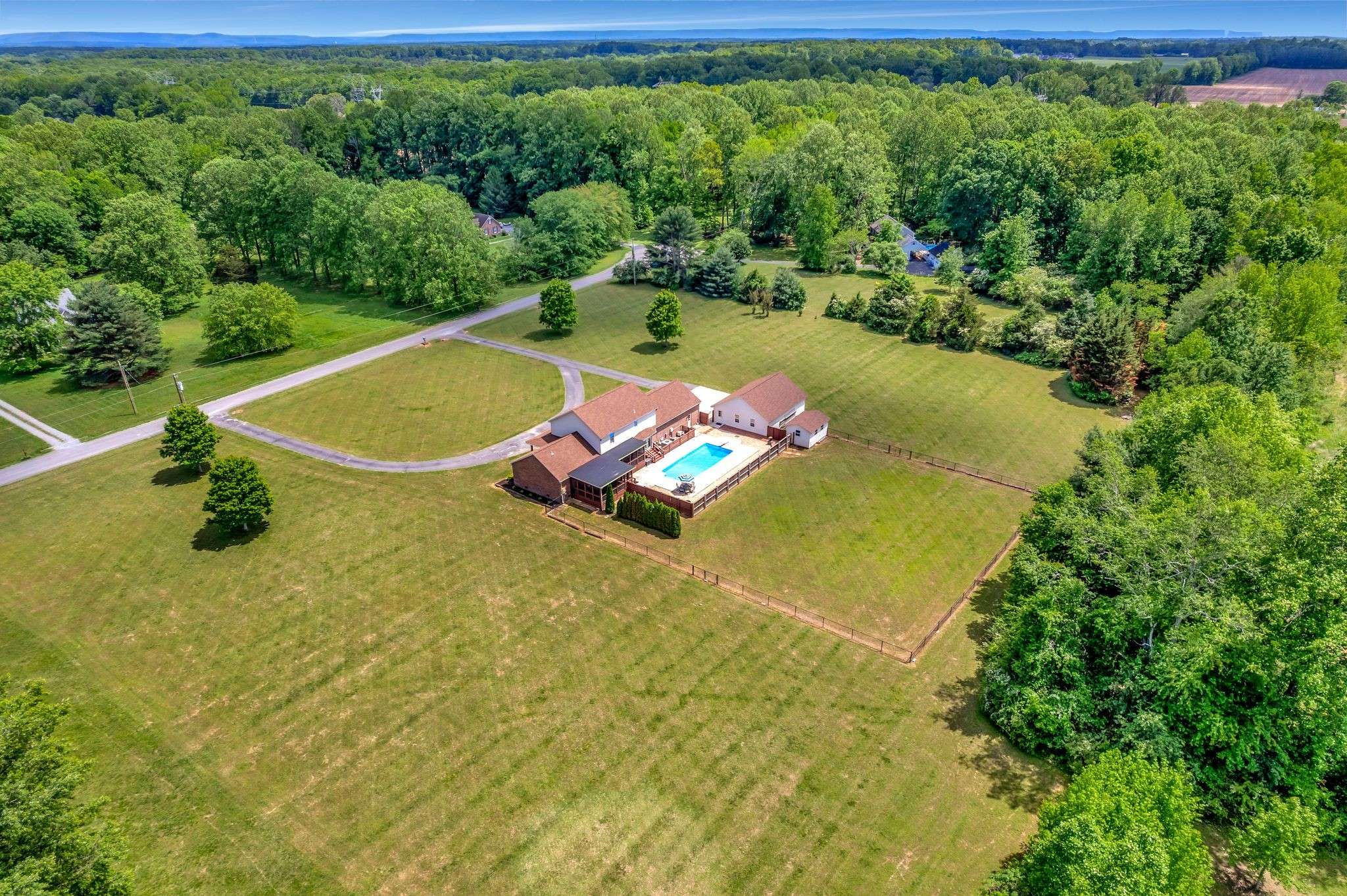 Tullahoma, TN 37388,180 Hermitage Dr