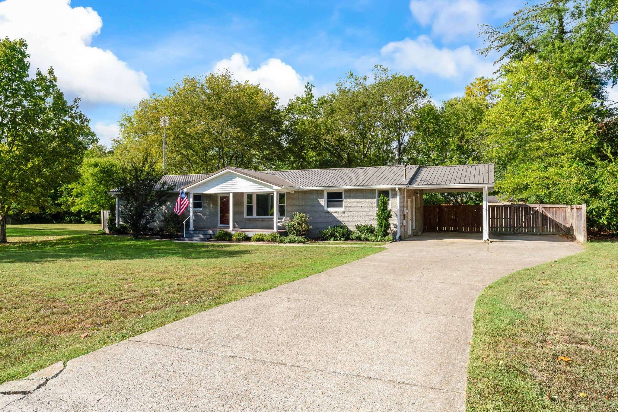 Franklin, TN 37069,208 Meadowgreen Dr