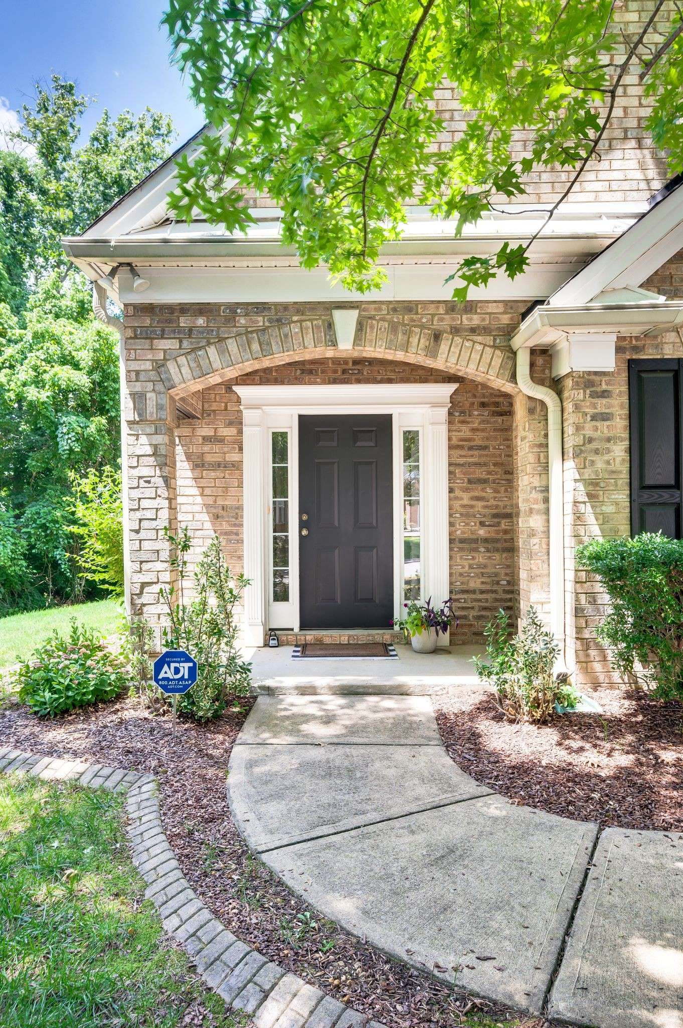Brentwood, TN 37027,1540 Indian Hawthorne Ct