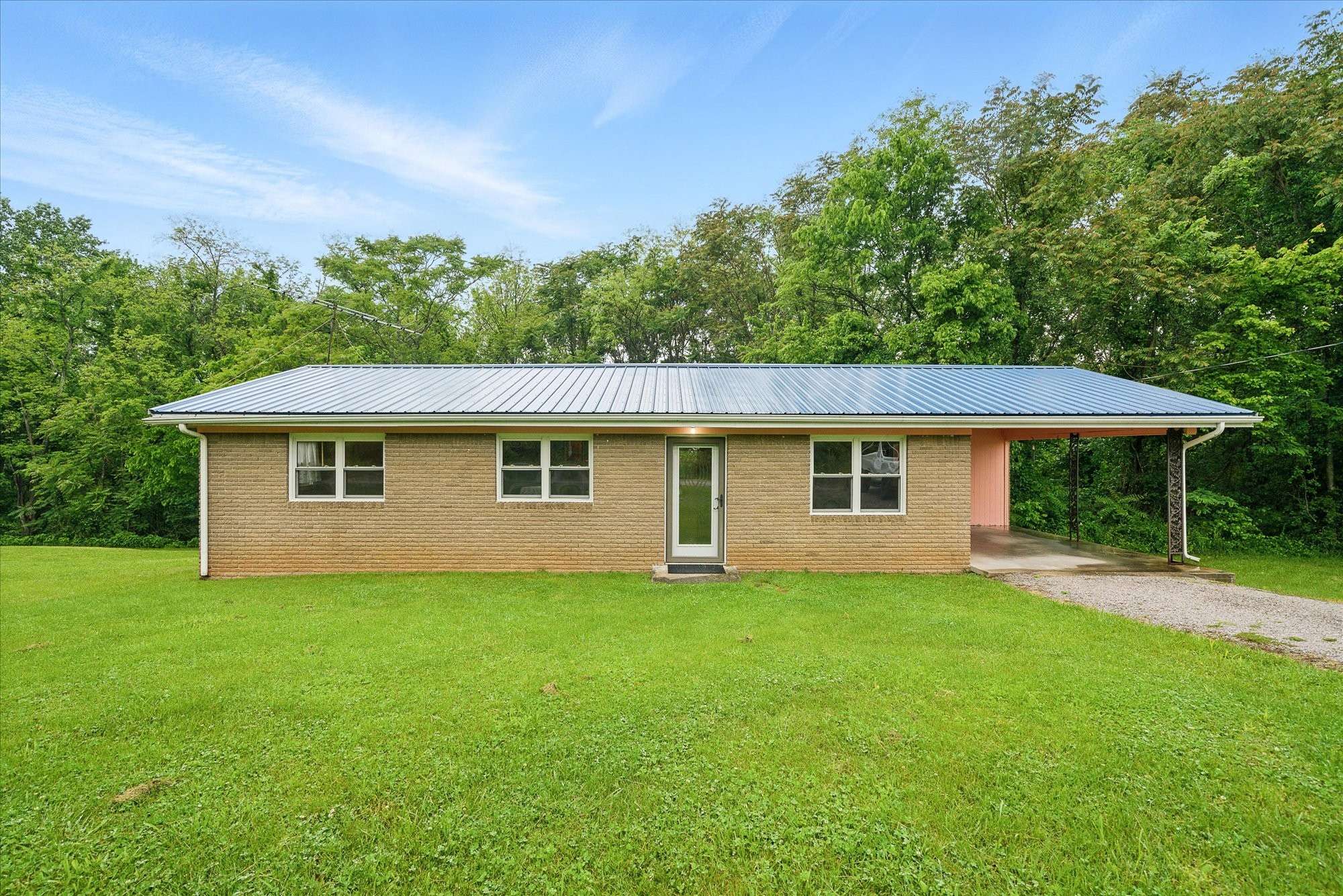 Spencer, TN 38585,701 Lemont and Yates Mountain Rd