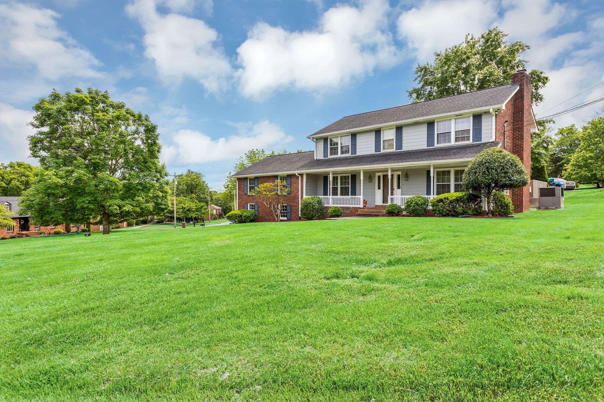 Hendersonville, TN 37075,111 Stark Knob Rd