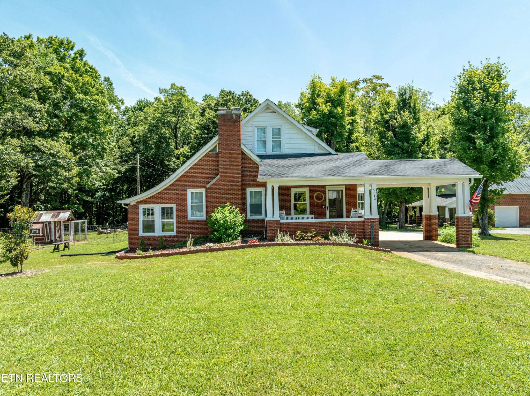 Maryville, TN 37803,2012 Tuckaleechee Pike