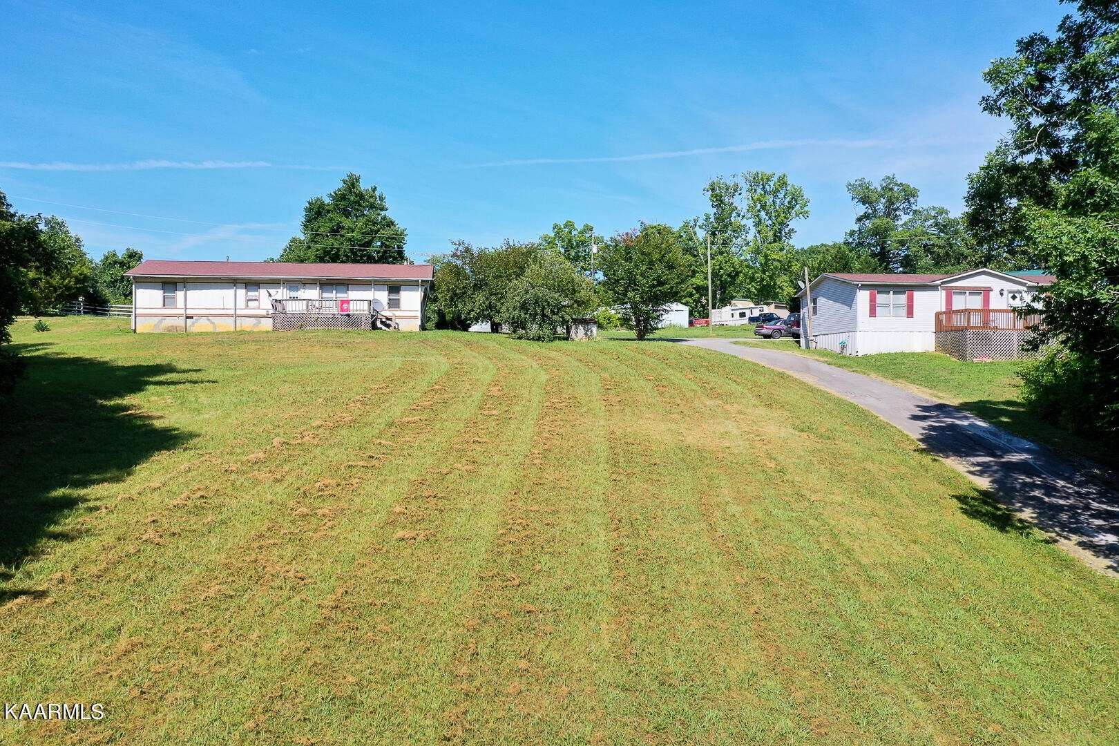 Maryville, TN 37801,1910 Highway 72