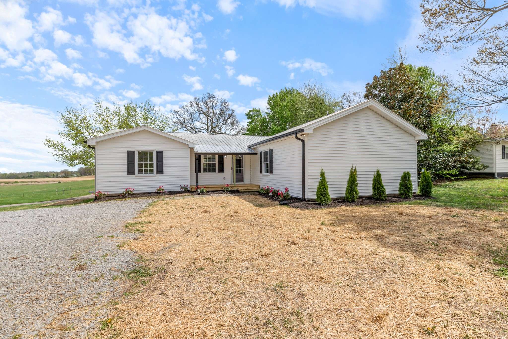 Dickson, TN 37055,400 Log Wall Rd