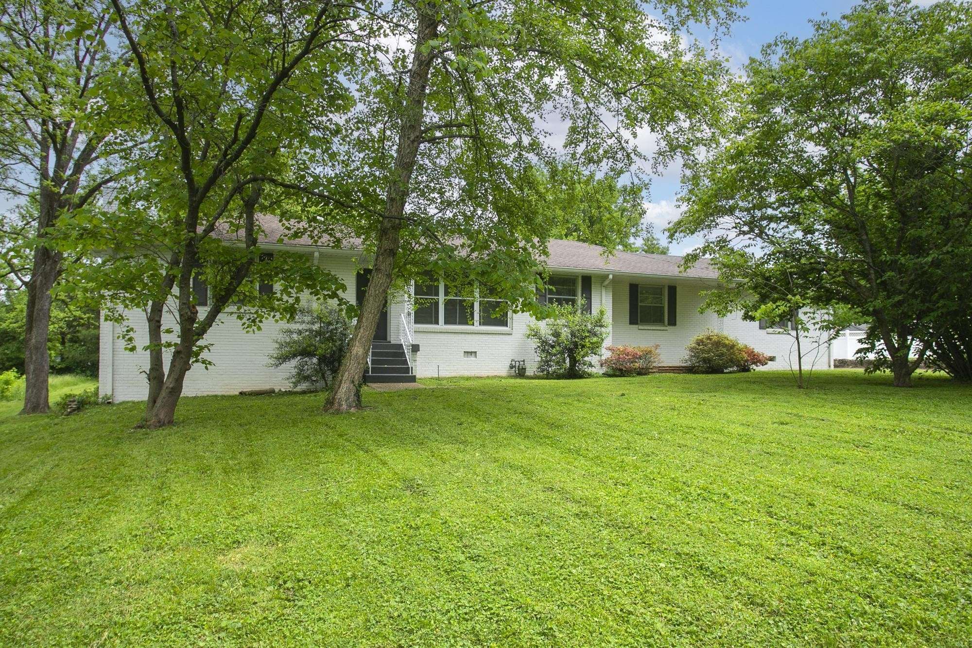 Madison, TN 37115,215 Donna Dr