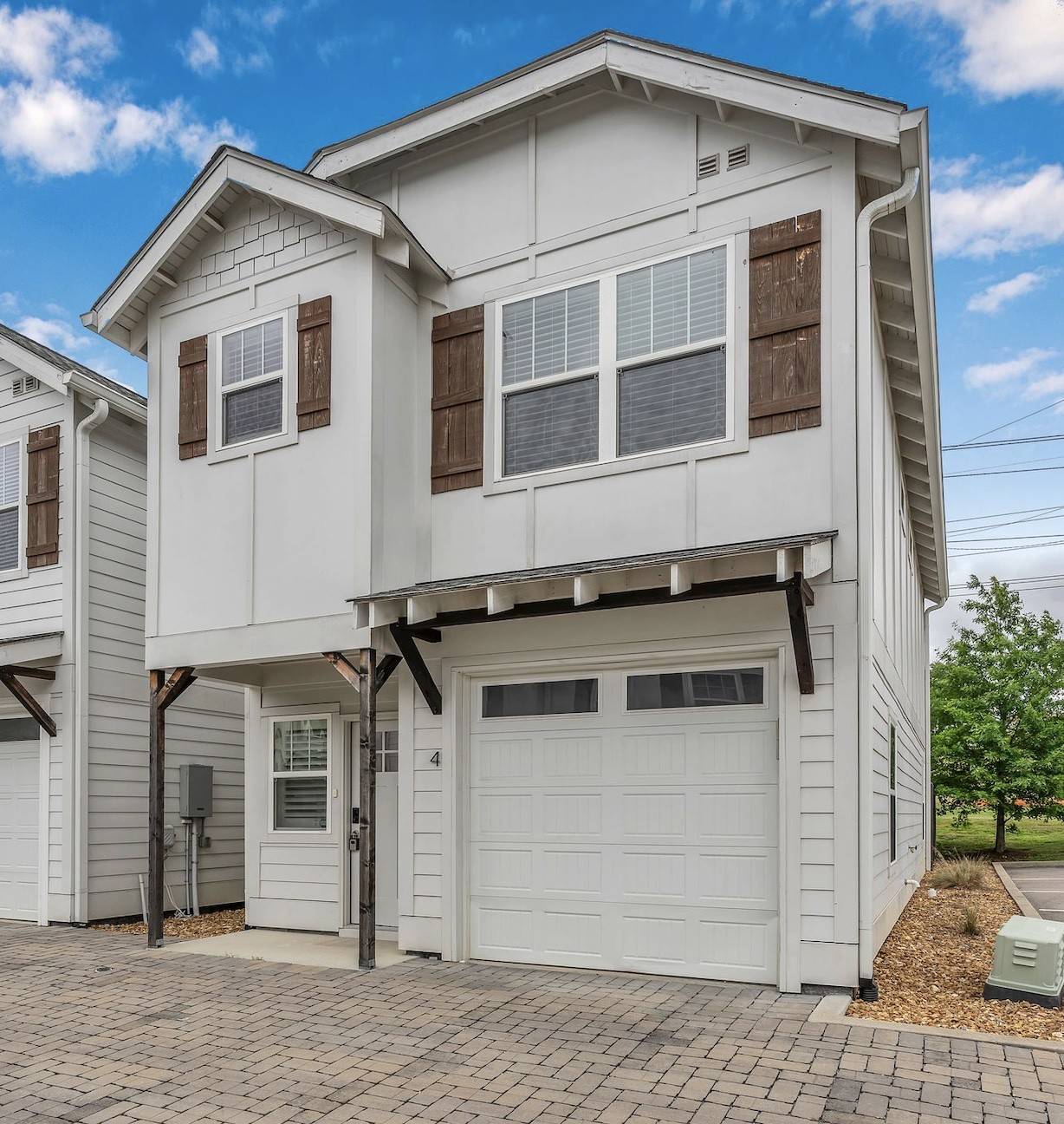 Nashville, TN 37214,300 Stewarts Ferry Pike #4