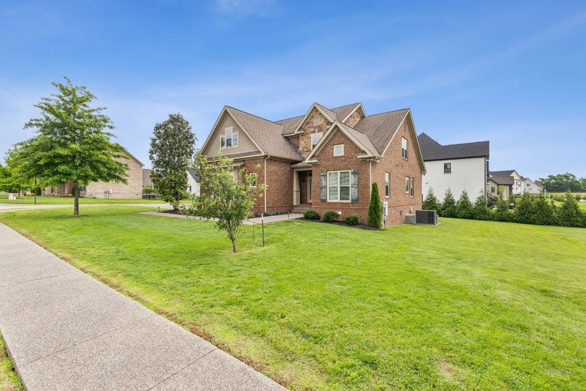 Spring Hill, TN 37174,1384 Round Hill Ln