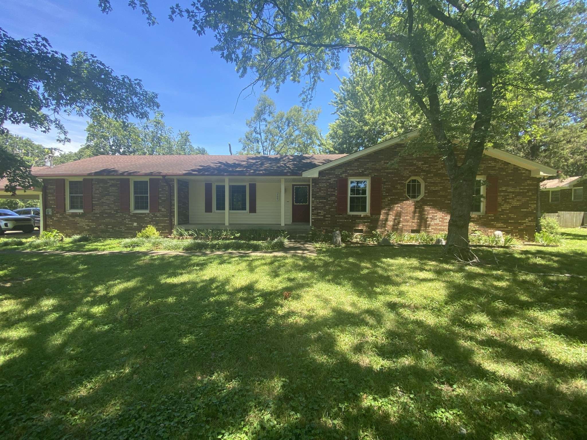 Hendersonville, TN 37075,159 Indian Lake Rd