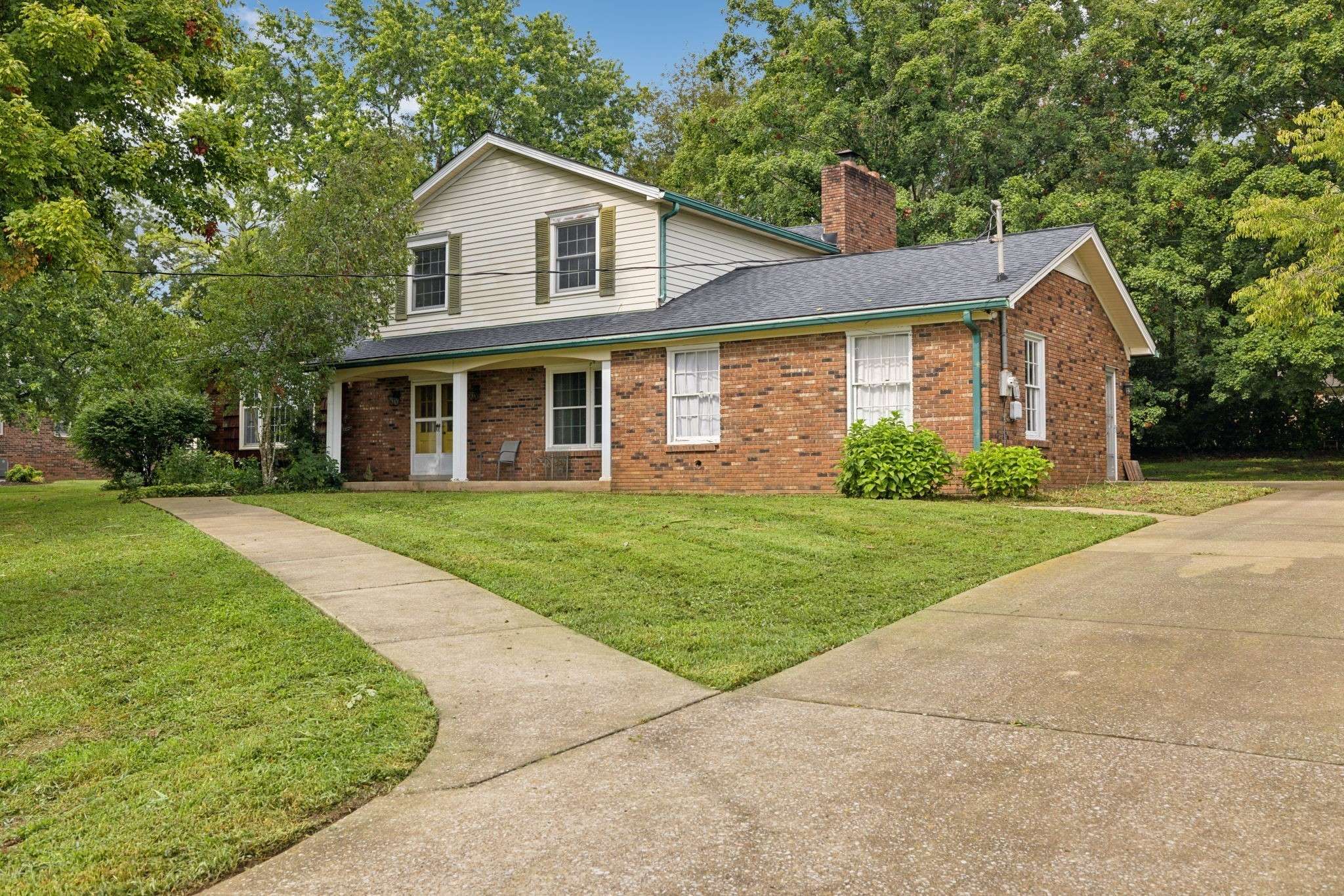 Franklin, TN 37064,109 Jefferson Dr