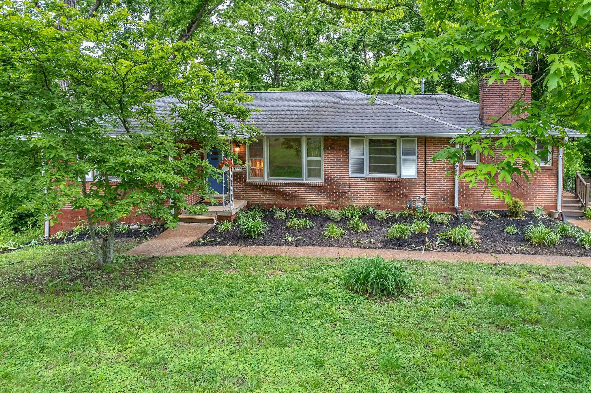 Nashville, TN 37205,1008 Downey Dr