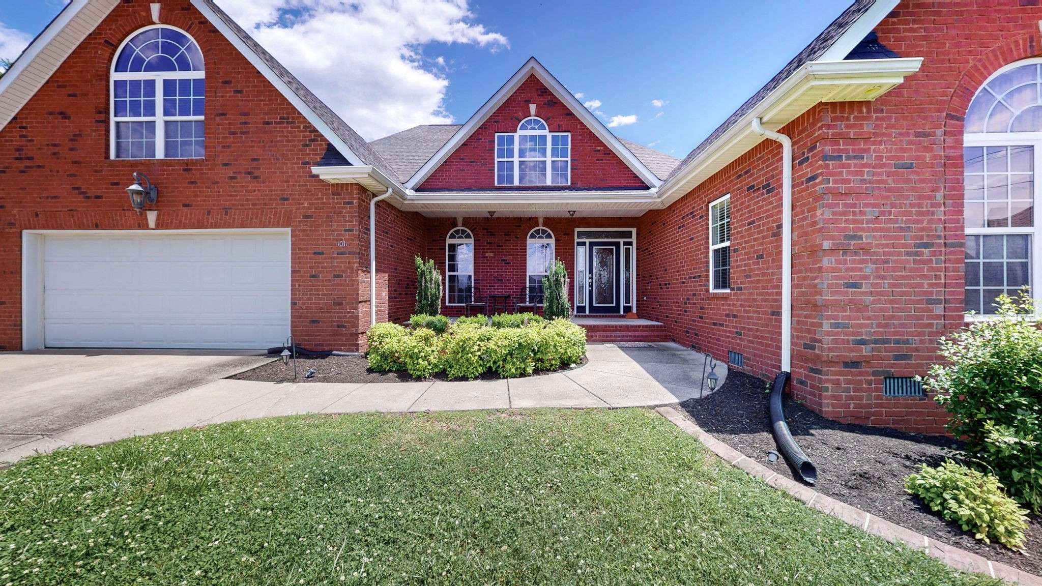 La Vergne, TN 37086,1011 Lily Ann Ct