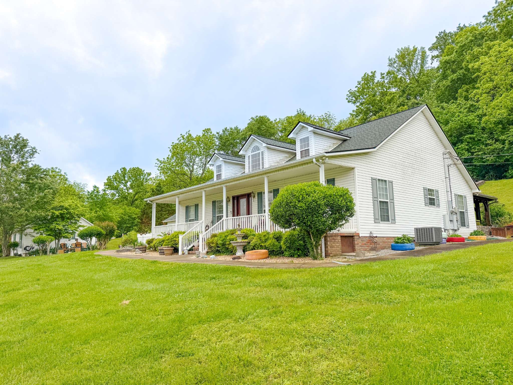 Pulaski, TN 38478,414 Mt View Dr