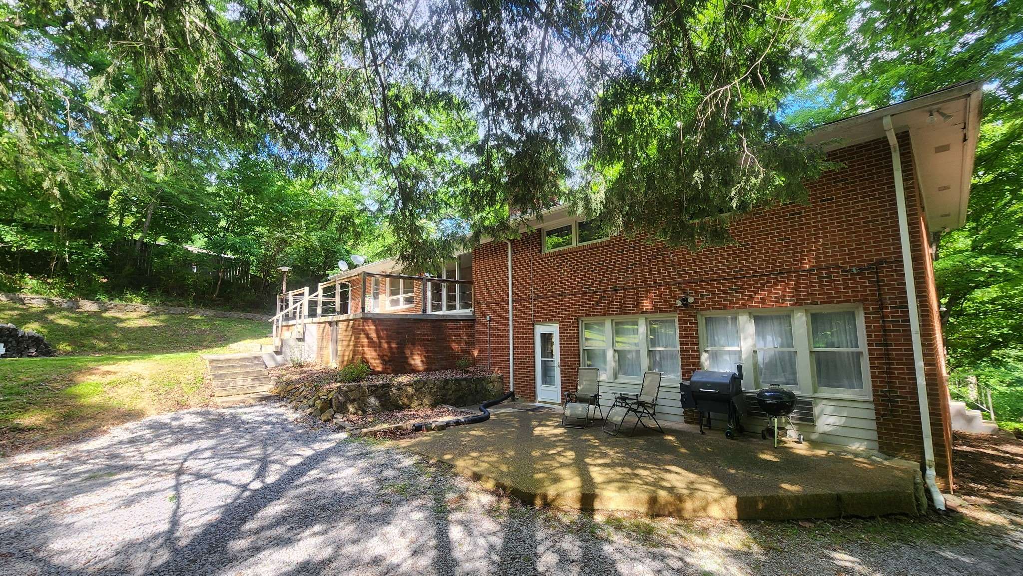 Pegram, TN 37143,4027 Beverly Hills Dr