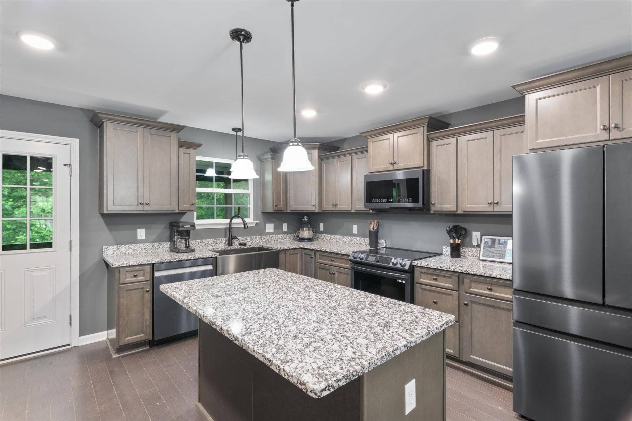 White Bluff, TN 37187,145 Diane Loop
