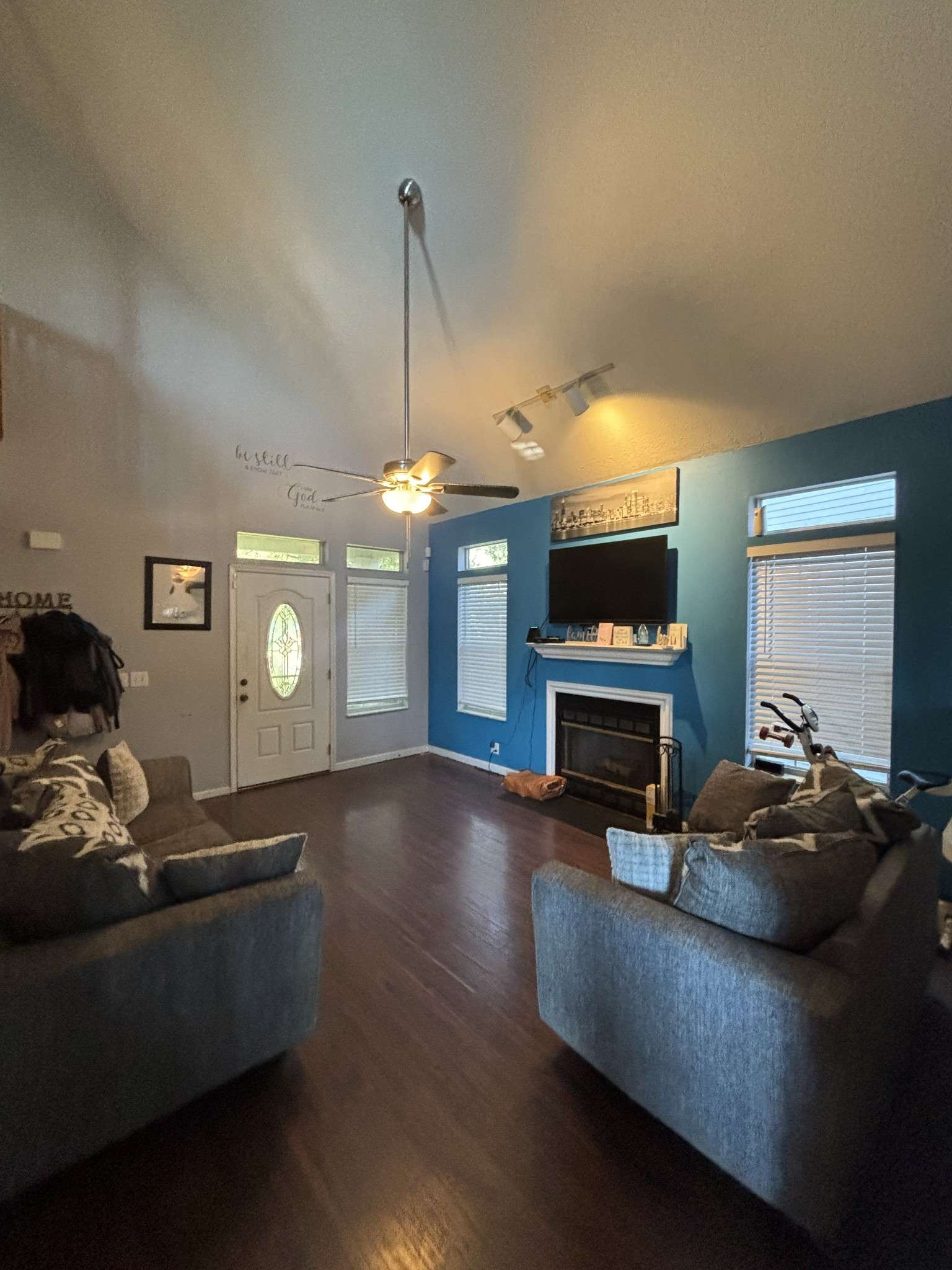 Hermitage, TN 37076,5929 Colchester Dr #E