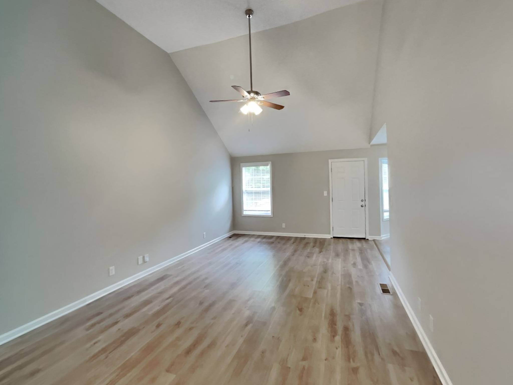 Clarksville, TN 37042,2432 Egret Dr